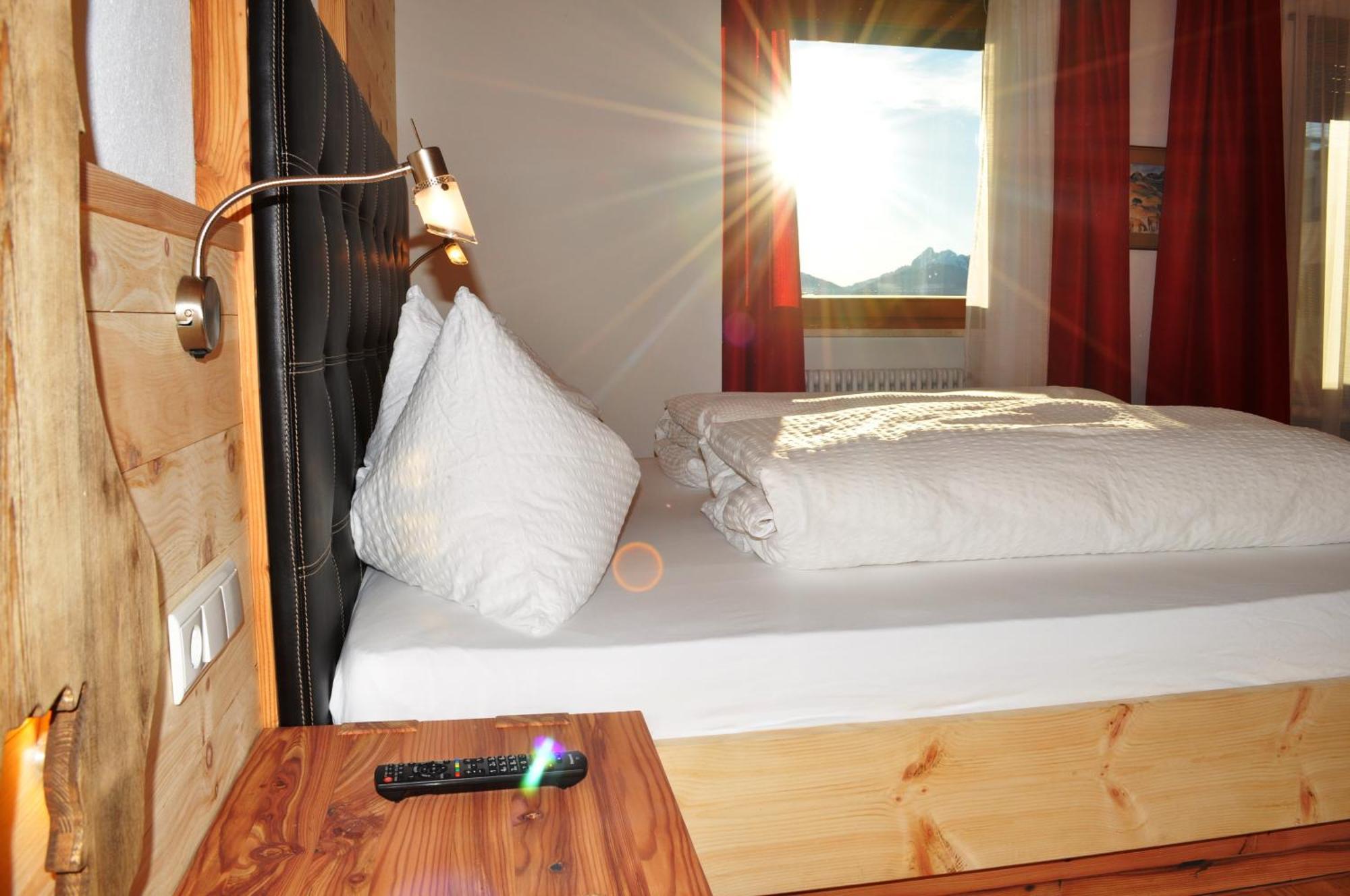 Hotel Kristall Maranza Cameră foto